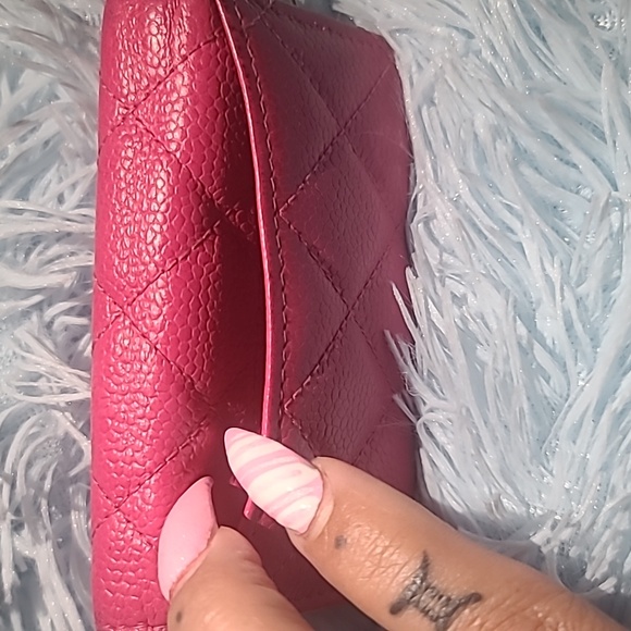 Chanel Quilted Pink Key Holder/card holder with silver interlocking C logo. - Picture 7 of 12